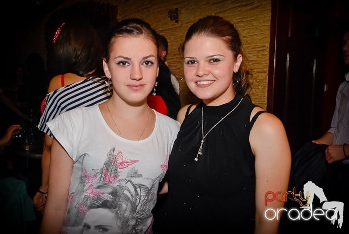 Vineri noaptea în Downtown, 