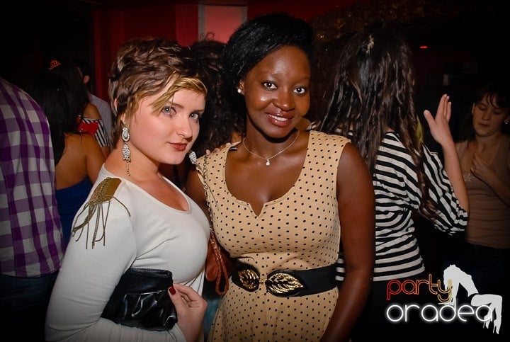 Vineri noaptea în Downtown, 