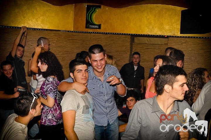 Vineri noaptea în Downtown, 