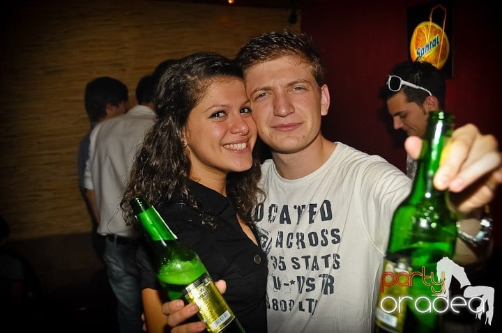 Vineri noaptea în Downtown, 