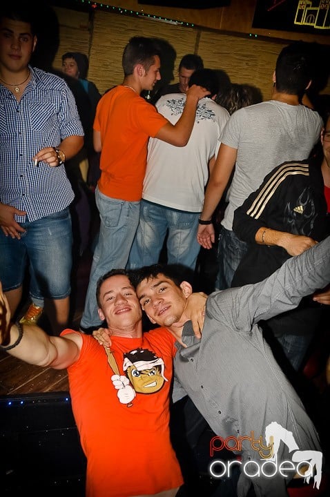 Vineri noaptea în Downtown, 