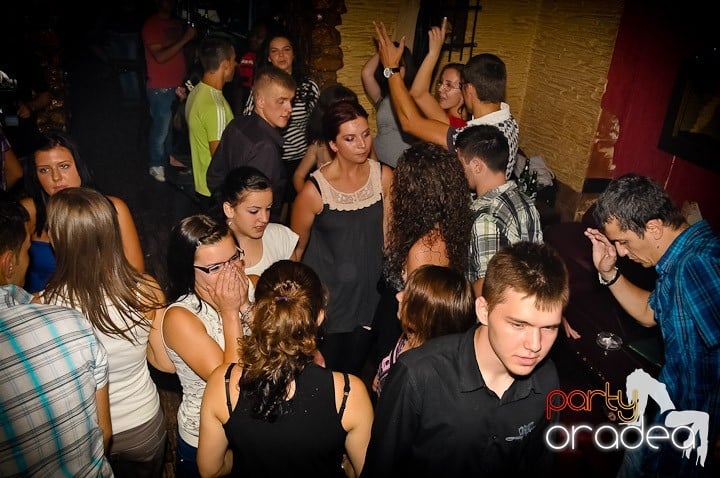 Vineri noaptea în Downtown, 