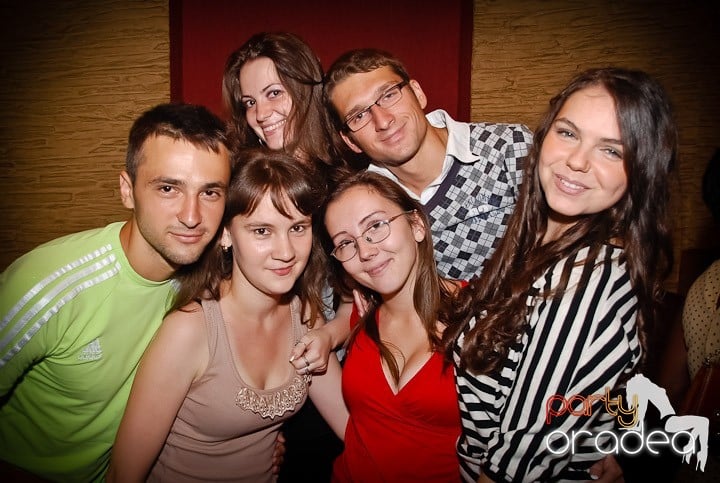 Vineri noaptea în Downtown, 