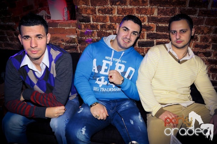 Vineri noaptea în Escape, 