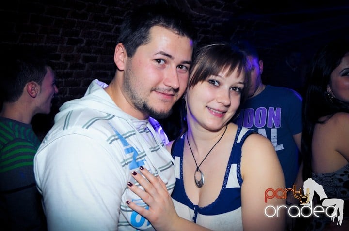 Vineri noaptea în Escape, 