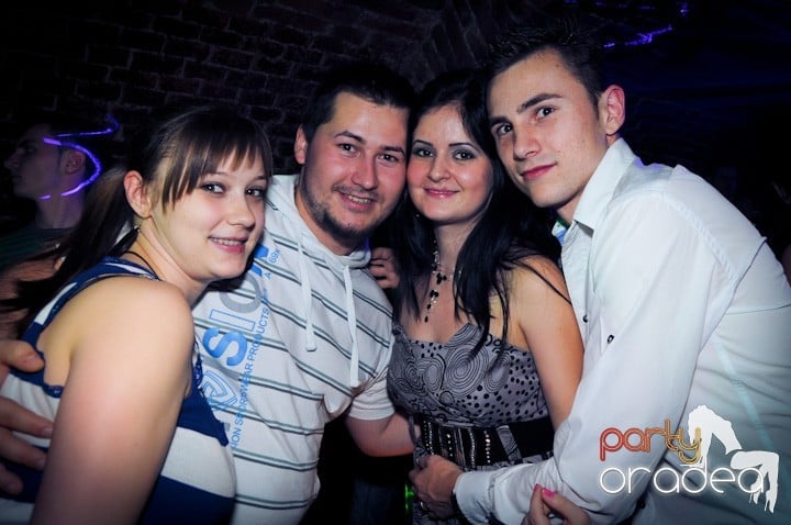 Vineri noaptea în Escape, 