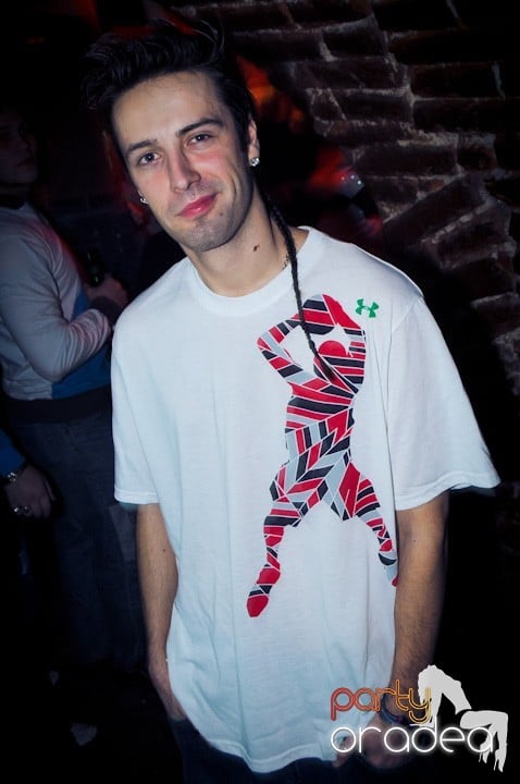 Vineri noaptea în Escape, 