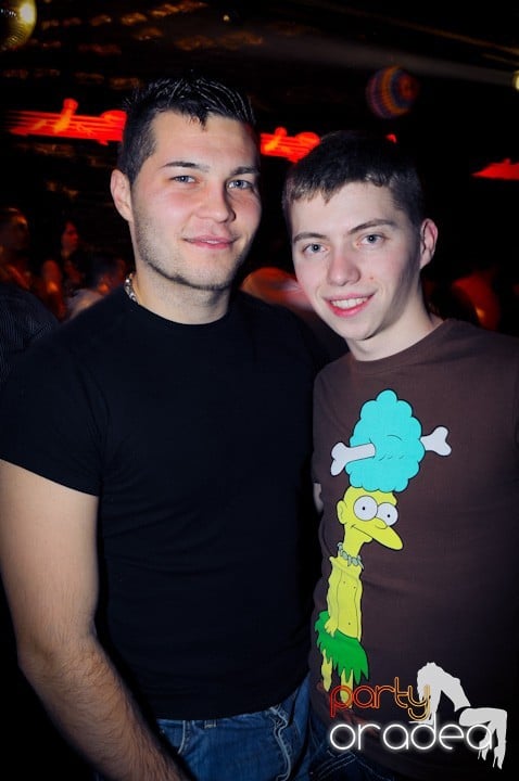 Vineri noaptea în Escape, 