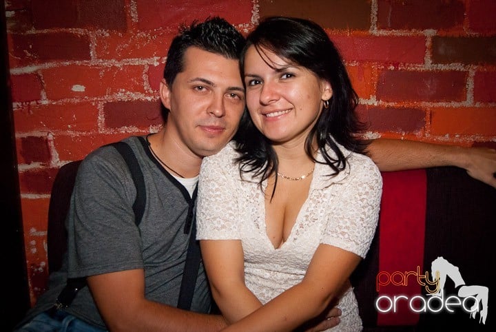 Vineri noaptea în Escape, 