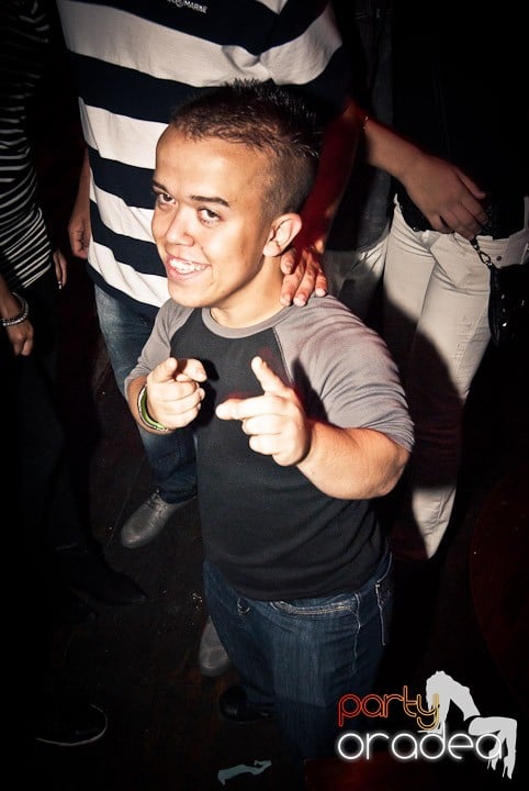 Vineri noaptea în Escape, 