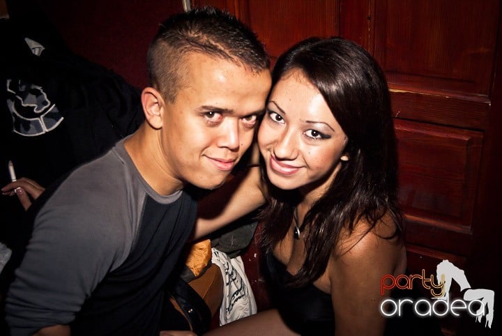 Vineri noaptea în Escape, 