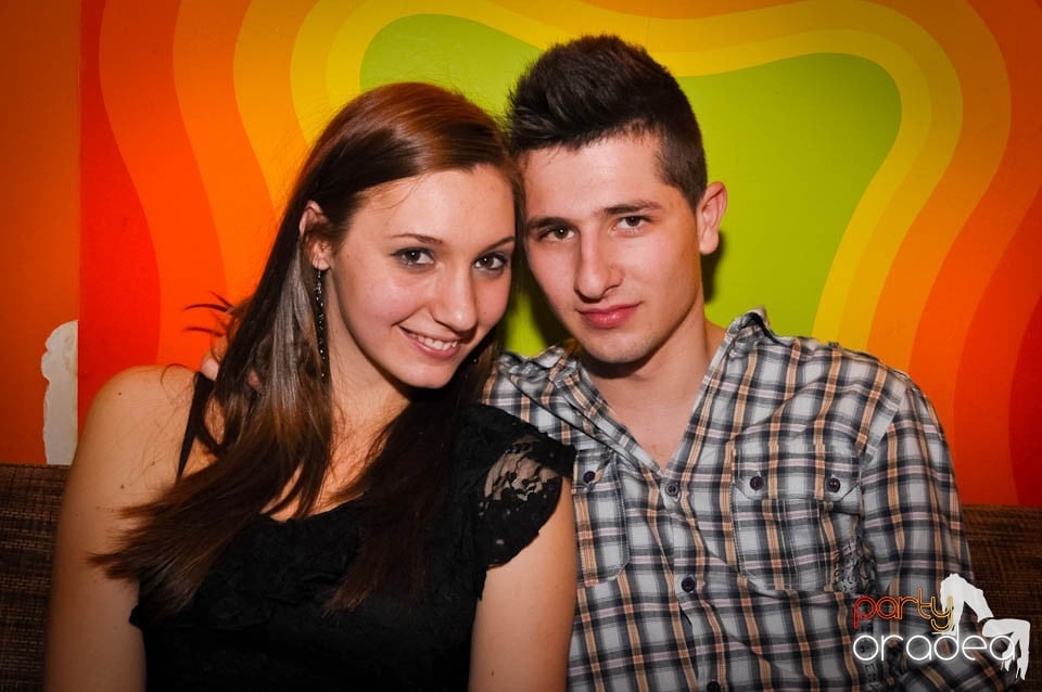 Vineri noaptea în Juice, Juice