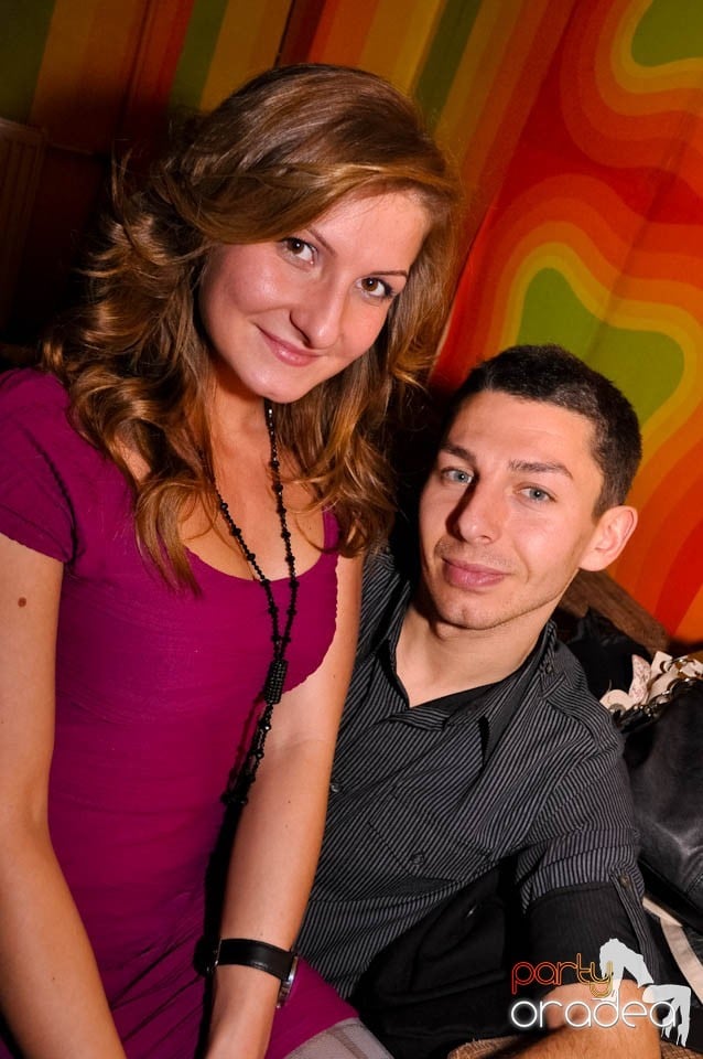 Vineri noaptea în Juice, Juice