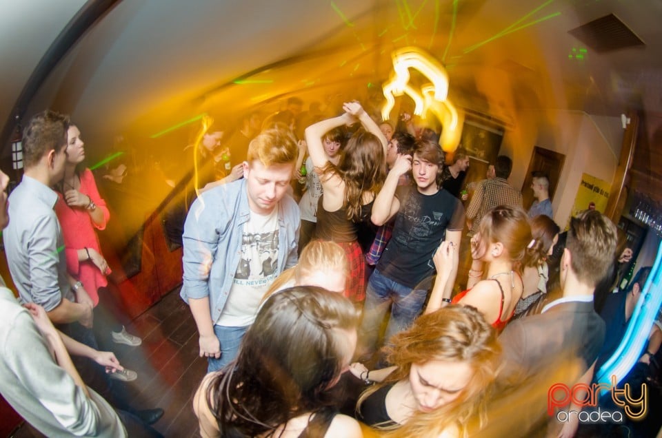 Vineri Noaptea în Window Pub, 