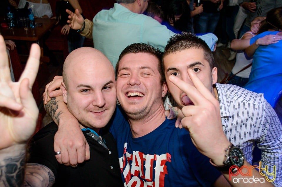 Vineri Noaptea în Window Pub, 