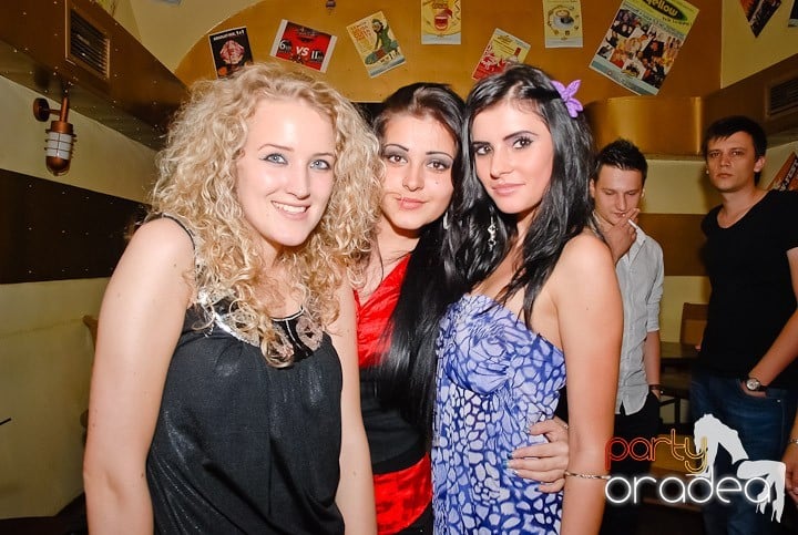 Vineri noaptea în Yellow, 