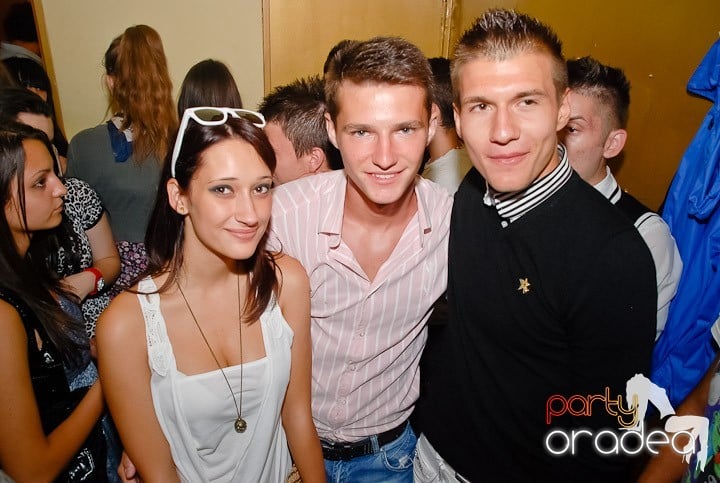 Vineri noaptea în Yellow, 