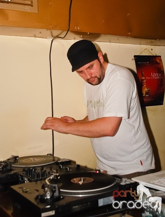 Vineri noaptea în Yellow, 