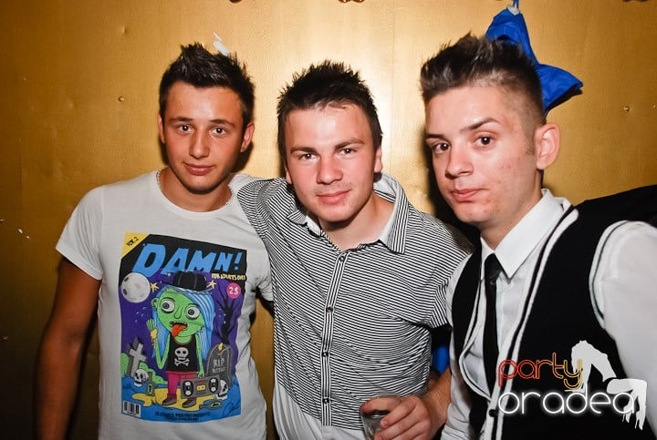 Vineri noaptea în Yellow, 