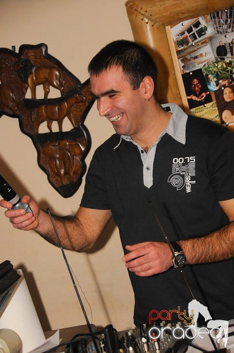 Vineri seara cântăm în Zulu Caffe, Zulu Caffe