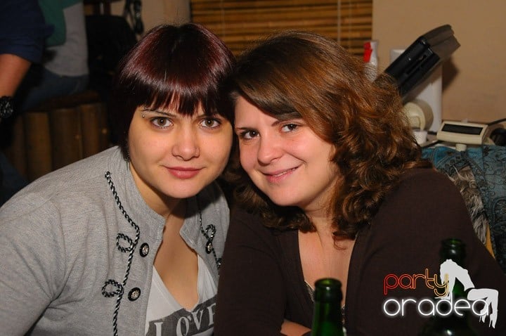 Vineri seara cântăm în Zulu Caffe, Zulu Caffe