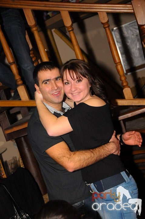 Vineri seara cântăm în Zulu Caffe, Zulu Caffe