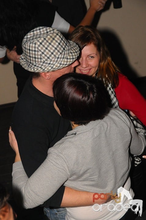 Vineri seara cântăm în Zulu Caffe, Zulu Caffe