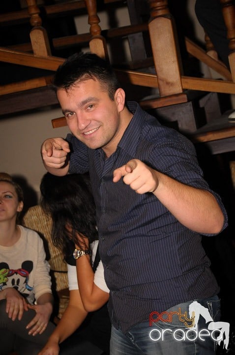 Vineri seara cântăm în Zulu Caffe, Zulu Caffe