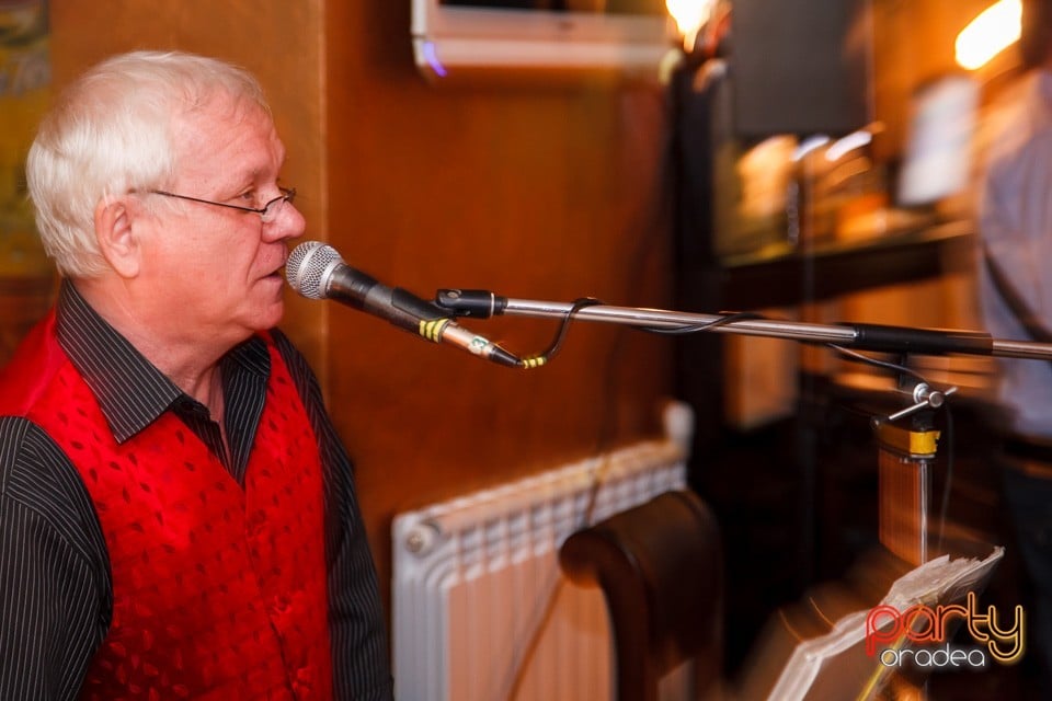 Vineri Seara cu Adi Moţ Band, Restaurant Retro