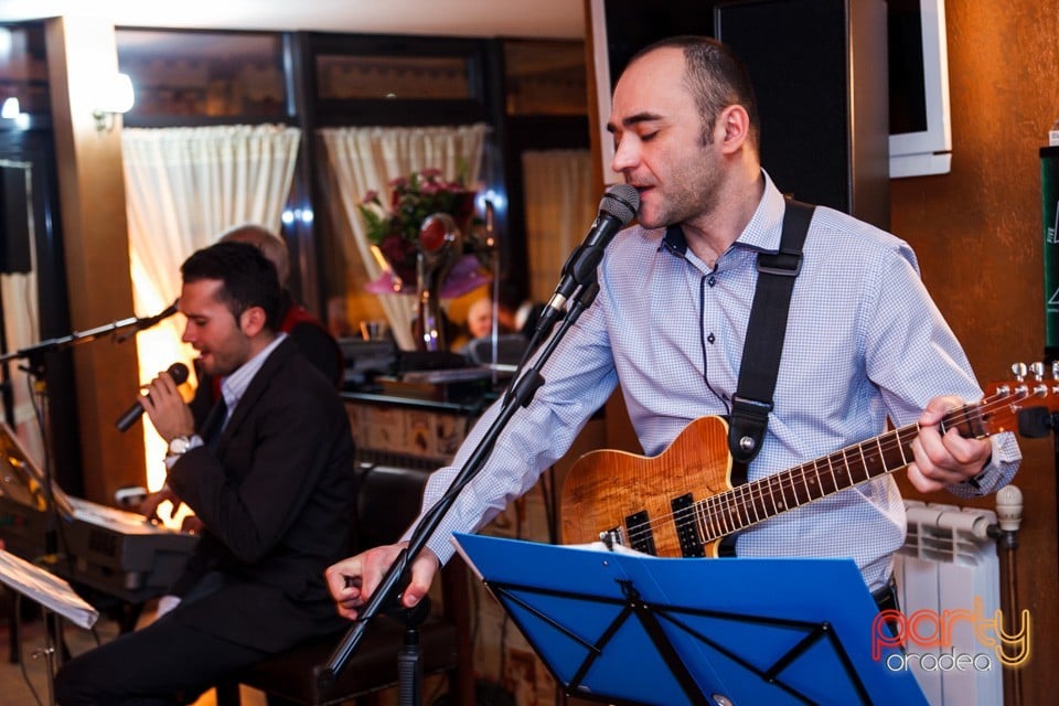 Vineri Seara cu Adi Moţ Band, Restaurant Retro