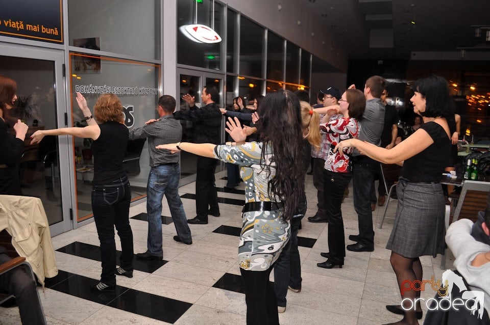 Vineri seara dansăm în Blondy's, 