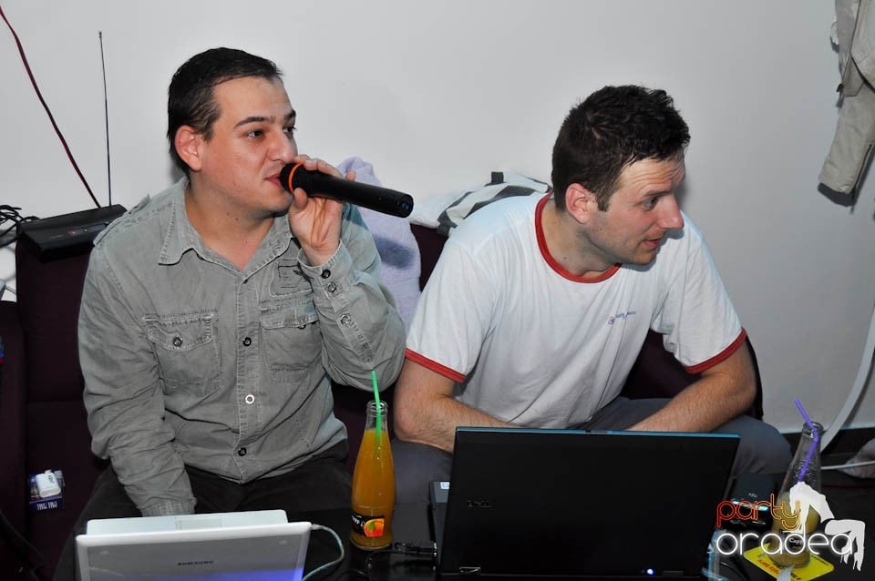 Vineri seara dansăm în Blondy's, 