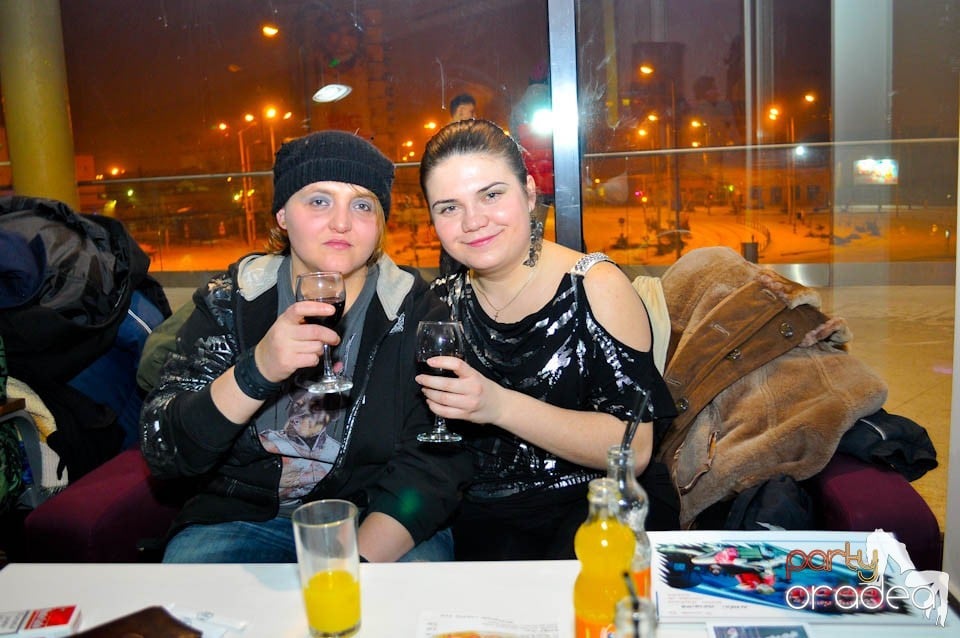 Vineri seara dansăm în Blondy's, 