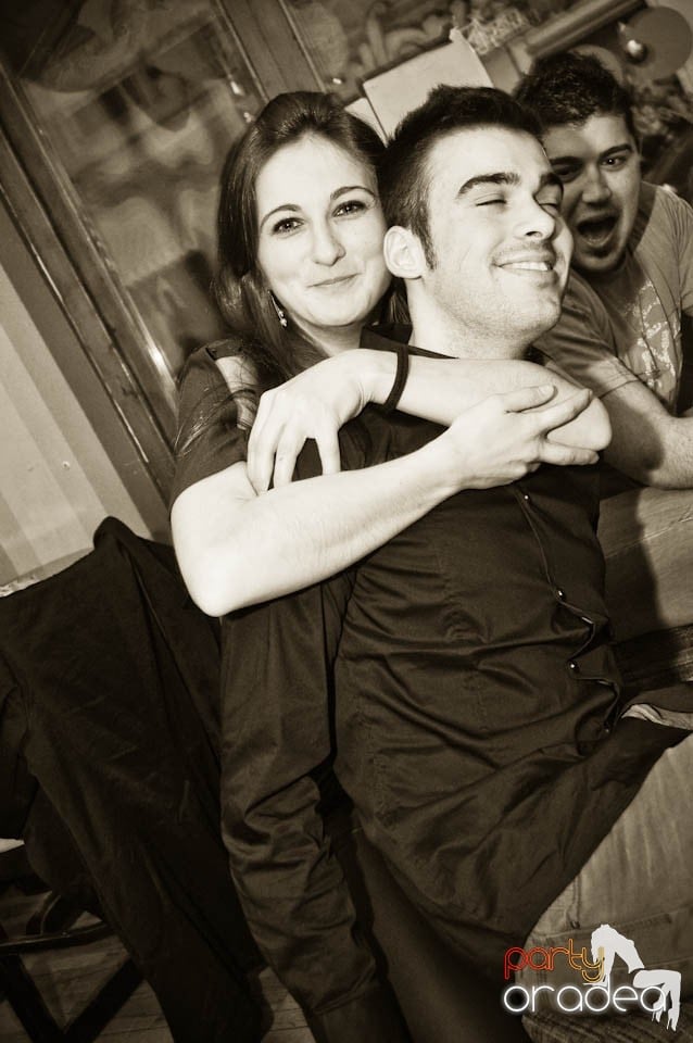 Vineri seara e party în Juice, Juice