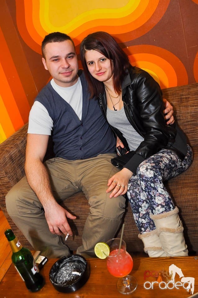 Vineri seara e party în Juice, Juice