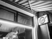 Vineri seara în Blanc Coffee