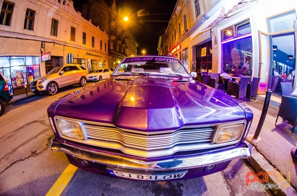 Vineri seara în Blanc Coffee, 