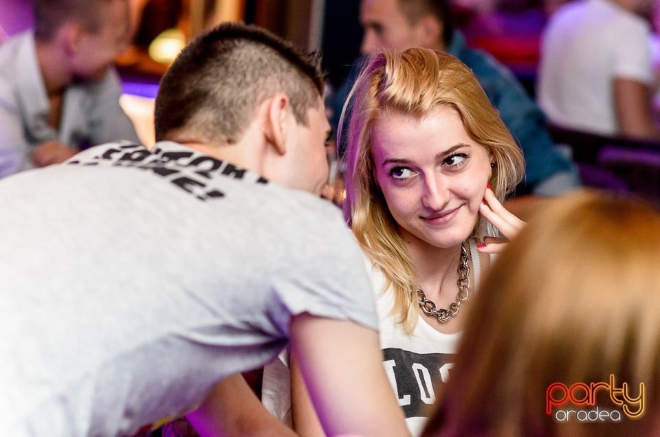 Vineri seara în Blanc Coffee, 