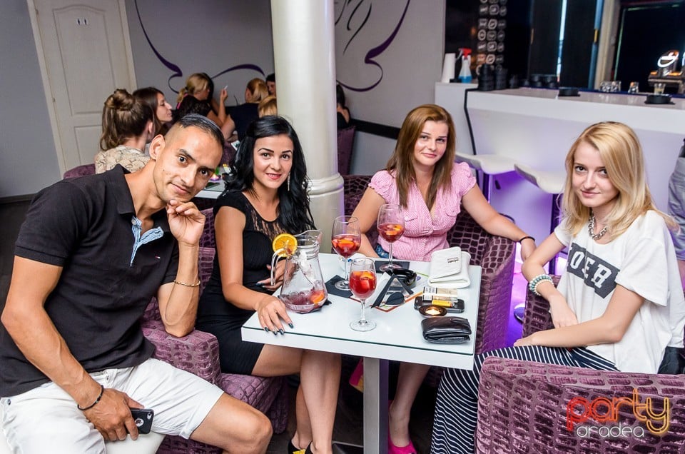 Vineri seara în Blanc Coffee, 