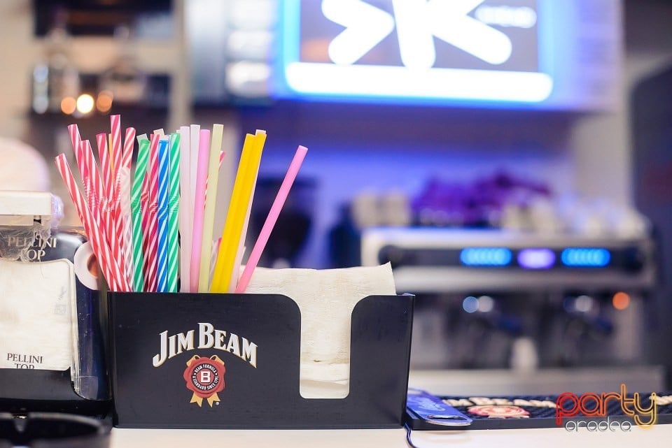 Vineri seara în Blanc Coffee, 