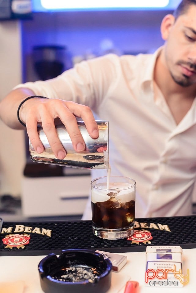 Vineri seara în Blanc Coffee, 