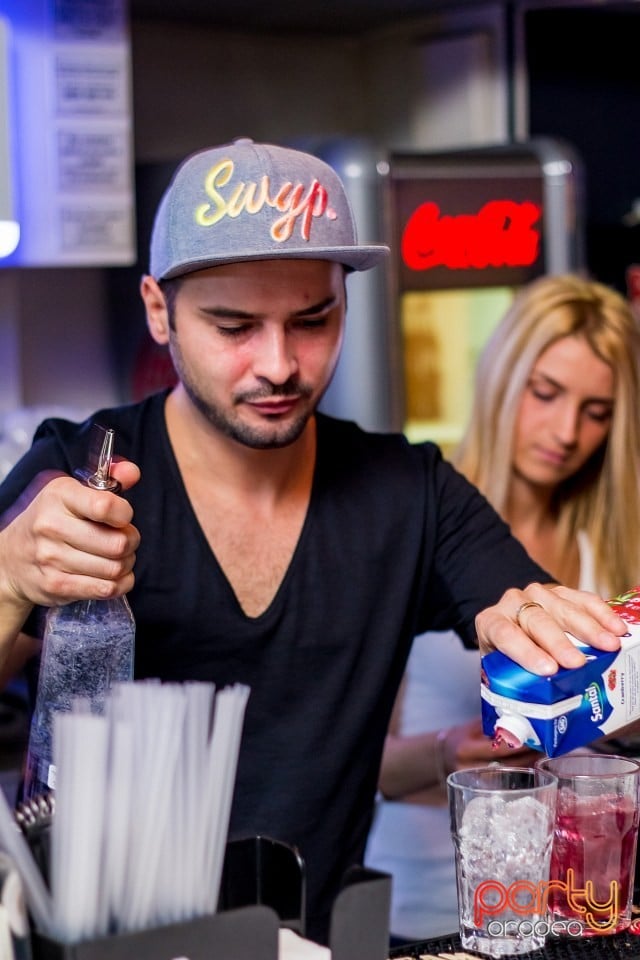 Vineri seara în Blanc Coffee, 