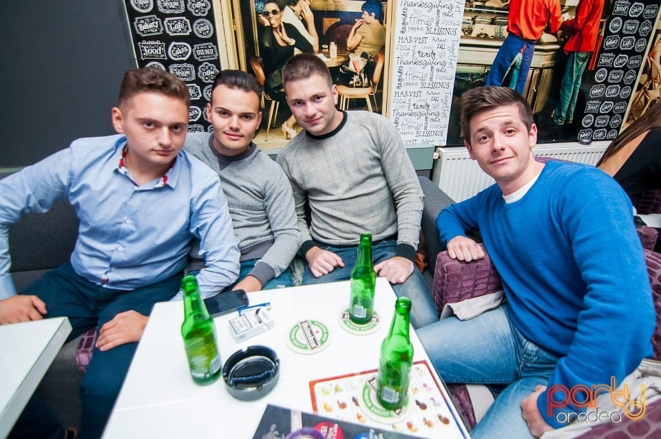 Vineri seara în Blanc Coffee, 