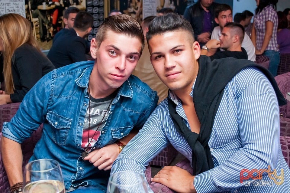 Vineri seara în Blanc Coffee, 