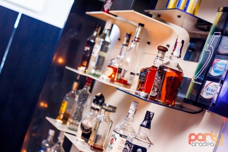 Vineri seara în Blanc Coffee, 