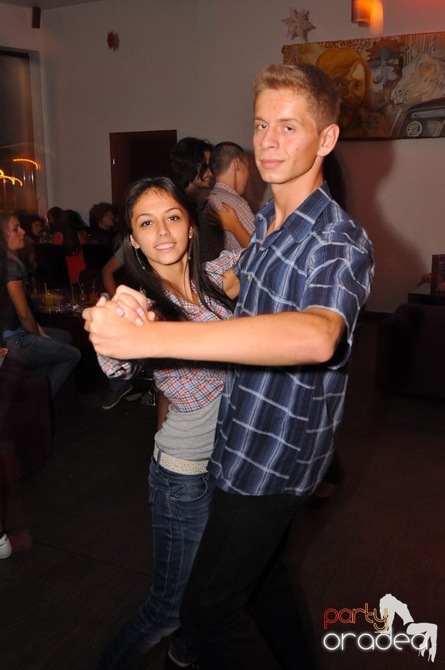 Vineri seara în Blondy's, 