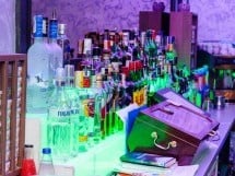 Vineri seara în Icon Caffe