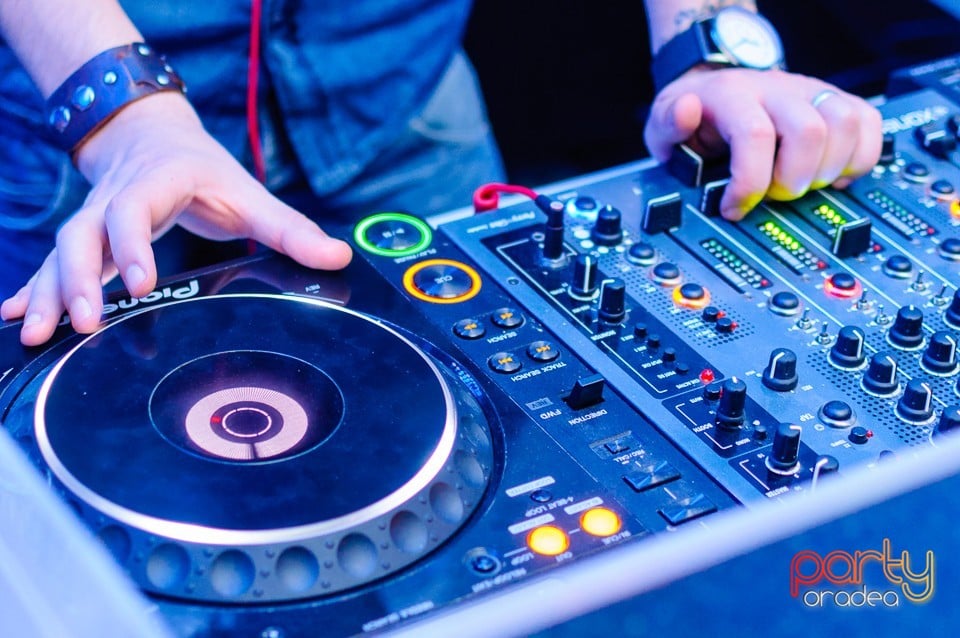 Vineri Seara în Icon Caffe, Icon Caffe