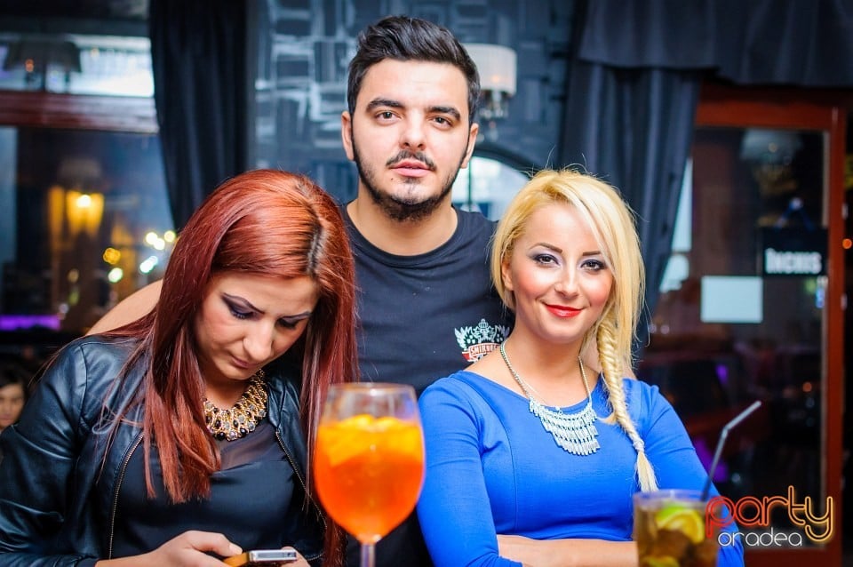 Vineri Seara în Icon Caffe, Icon Caffe