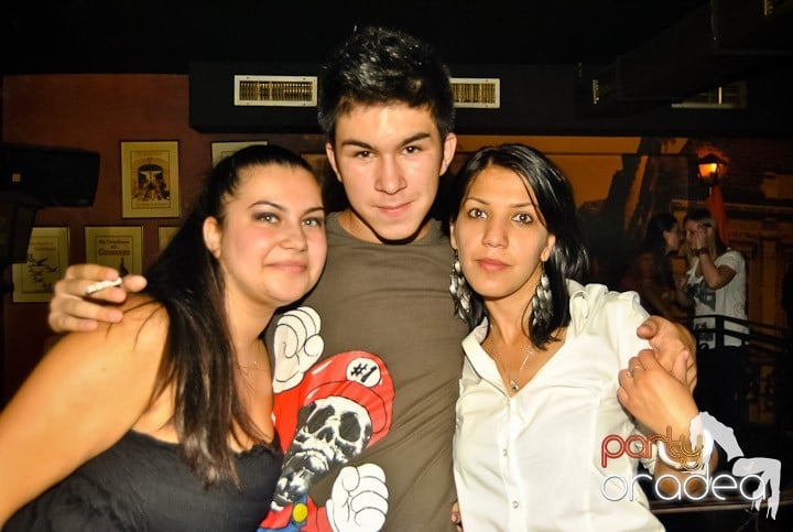 Vineri seara în Lord's Club, Lord's Pub